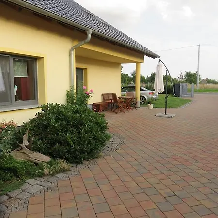 Haus Am Park Apartment Thallwitz Exterior photo