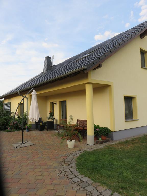 Haus Am Park Apartment Thallwitz